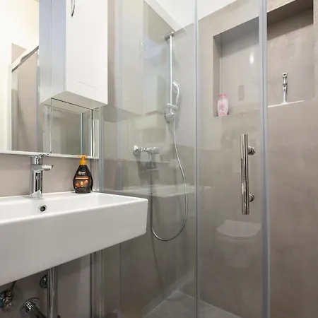 Holiday home 2 Bedroom Beautiful In